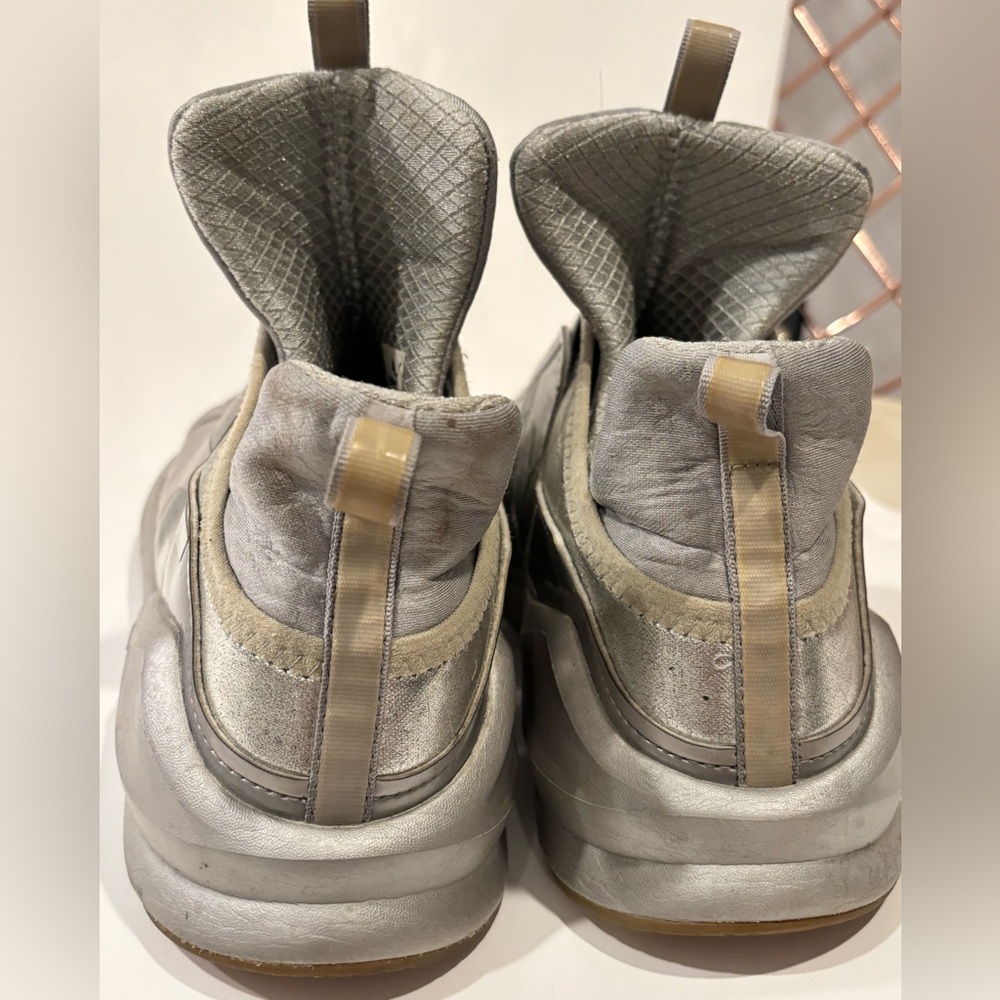 Puma Fierce Metallic Silver Slip On Sneakers Woman’s Size 9 - Picture 9 of 14